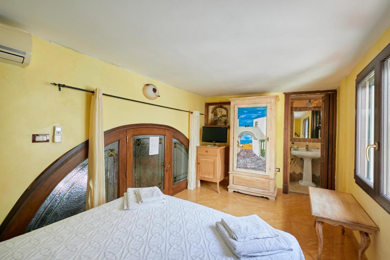 Centro Storico Rooms Gallipoli Kültér fotó