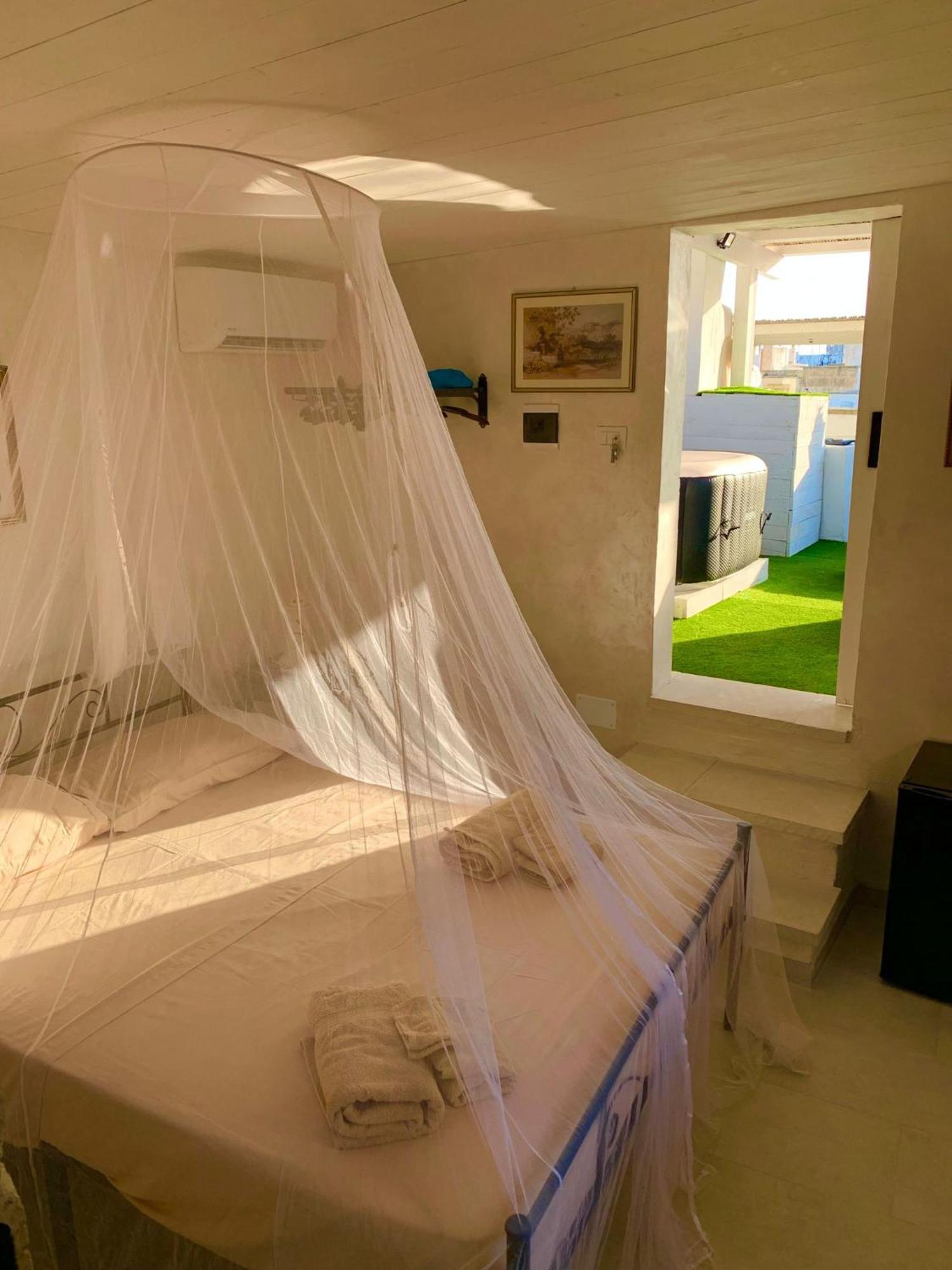 Centro Storico Rooms Gallipoli Kültér fotó